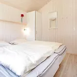 Spacious With Wellness Area Hébergement de vacances *