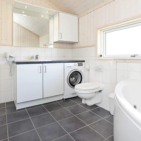 بيت للعطل Spacious With Wellness Area