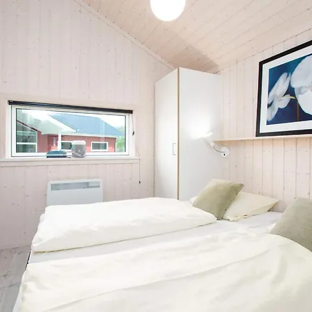 Spacious With Wellness Area بيت للعطل